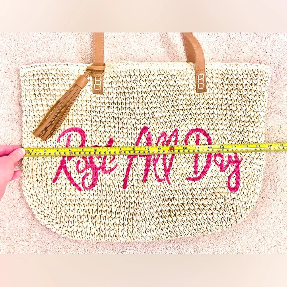 “ROSÉ ALL DAY” WOVEN BEACH TOTE 🏖️🥂👜🍾🛍️ (14”Tall x 19.5”Wide)*BRAND NEW!🎁*
